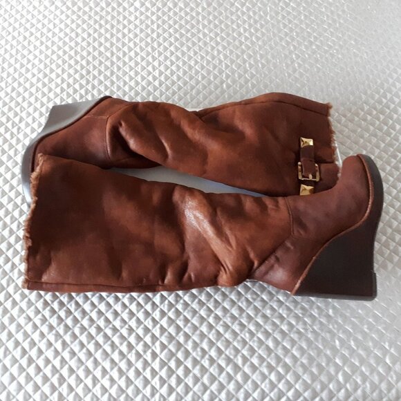NWT MICHAEL Michael Kors brown distressed faux suede & faux fur lined long boots - Picture 6 of 15